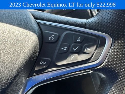 Used 2023 Chevrolet Equinox LT AWD/4WD image 16