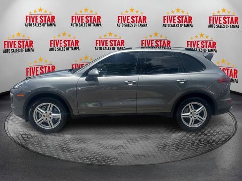 Used 2017 Porsche Cayenne S AWD/4WD image 4