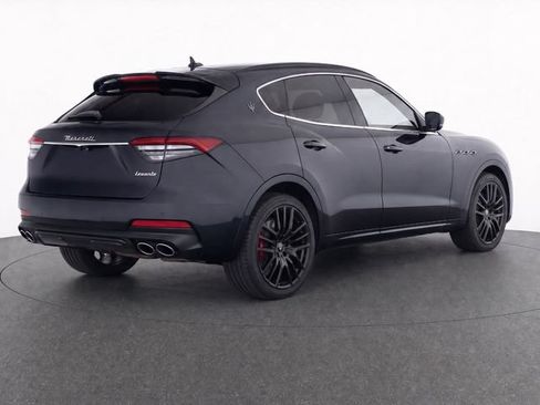 Used 2024 Maserati Levante Modena Ultima AWD/4WD image 7