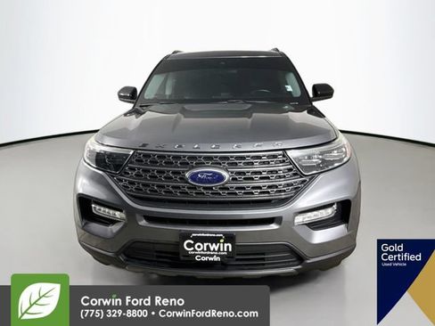 Certified 2022 Ford Explorer XLT w/ Equipment Group 202A AWD/4WD image 2