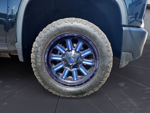 Used 2021 Chevrolet Silverado 2500 W/T w/ WT Convenience Package AWD/4WD image 9