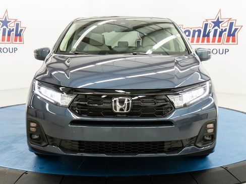 New 2026 Honda Odyssey Touring image 13
