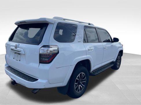 Used 2014 Toyota 4Runner SR5 w/ Convenience Package AWD/4WD image 7