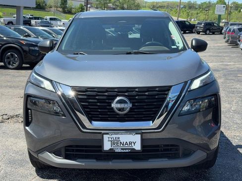 Used 2023 Nissan Rogue S FWD image 11