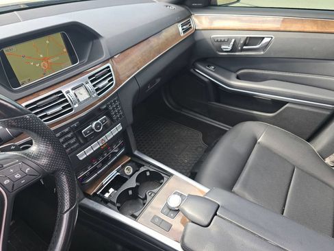 Used 2015 Mercedes-Benz E 350 4MATIC Sedan w/ Premium 1 Package image 30