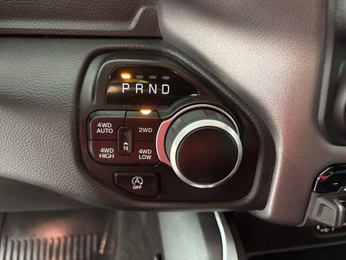 Used 2023 RAM 1500 Big Horn AWD/4WD image 34