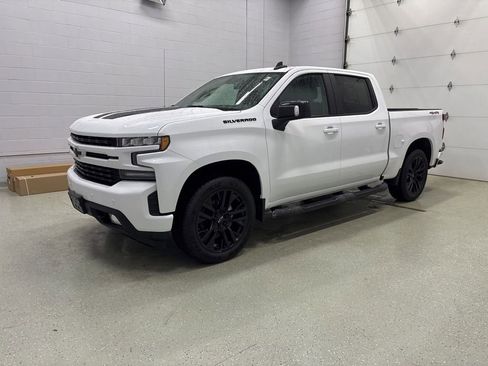 Used 2020 Chevrolet Silverado 1500 RST w/ Rally Edition AWD/4WD image 9
