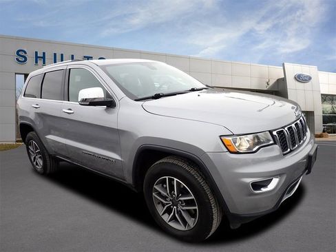 Used 2021 Jeep Grand Cherokee Limited image 3