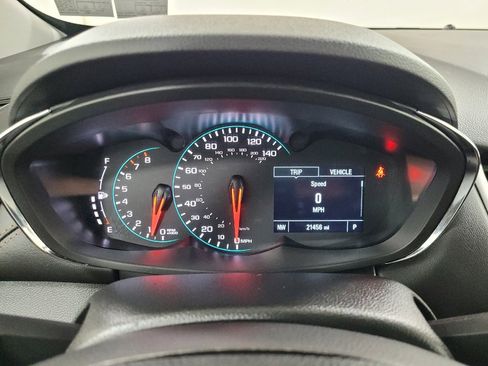 Used 2022 Chevrolet Trax LT w/ Driver Confidence Package AWD/4WD image 23
