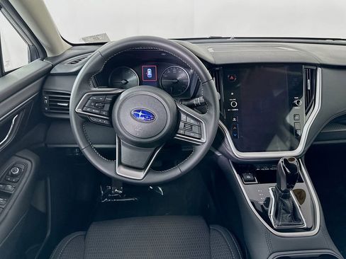 Used 2025 Subaru Outback Premium w/ Popular Package #1A image 27