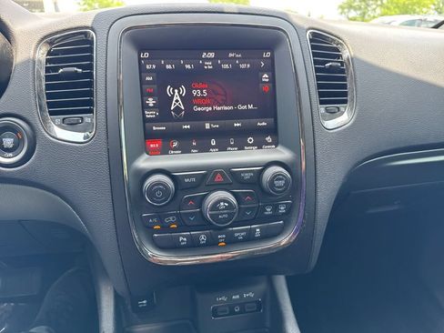 Used 2018 Dodge Durango GT w/ Premium Group AWD/4WD image 19