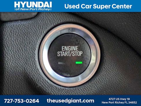 Used 2022 Chevrolet Equinox LT image 44