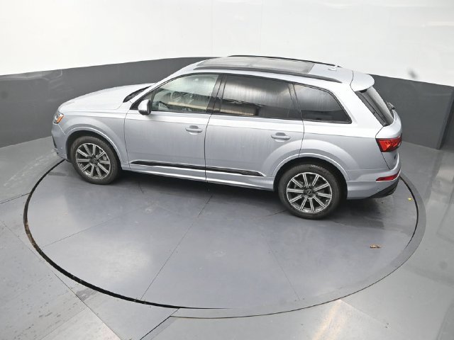Used 2022 Audi Q7 2.0T Premium Plus w/ Premium Plus Package AWD/4WD image 26