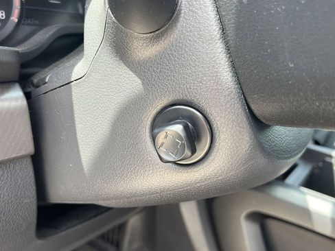 Certified 2021 Nissan Titan PRO-4X w/ Pro-4x Convenience Package AWD/4WD image 7