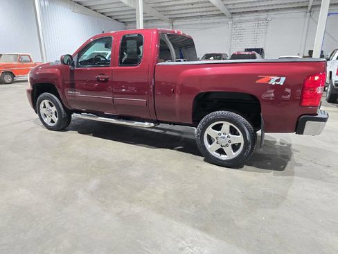 Used 2013 Chevrolet Silverado 2500 LT w/ Z71 Appearance Package AWD/4WD image 8