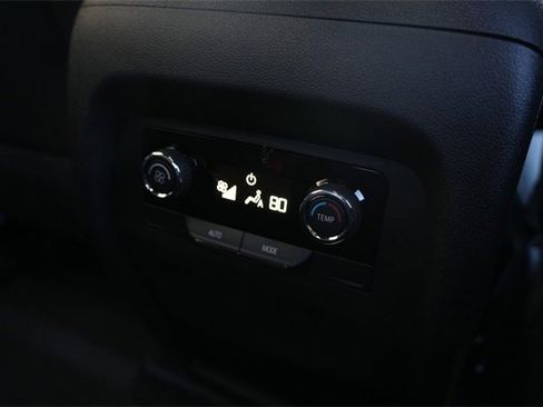 New 2026 Chevrolet Traverse LT w/ Midnight/Sport Edition image 21