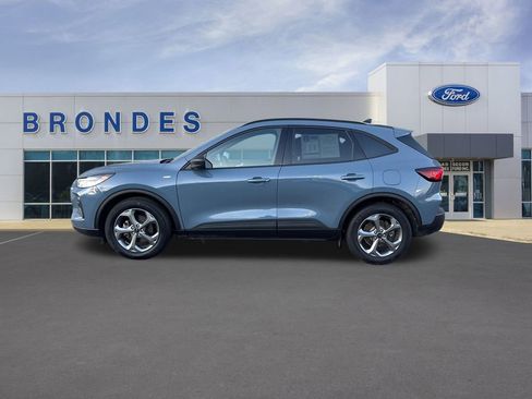 Used 2025 Ford Escape ST-Line w/ Equipment Group 301A image 1