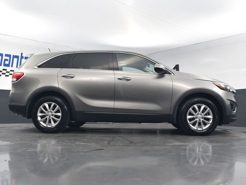 Used 2016 Kia Sorento L FWD image 22