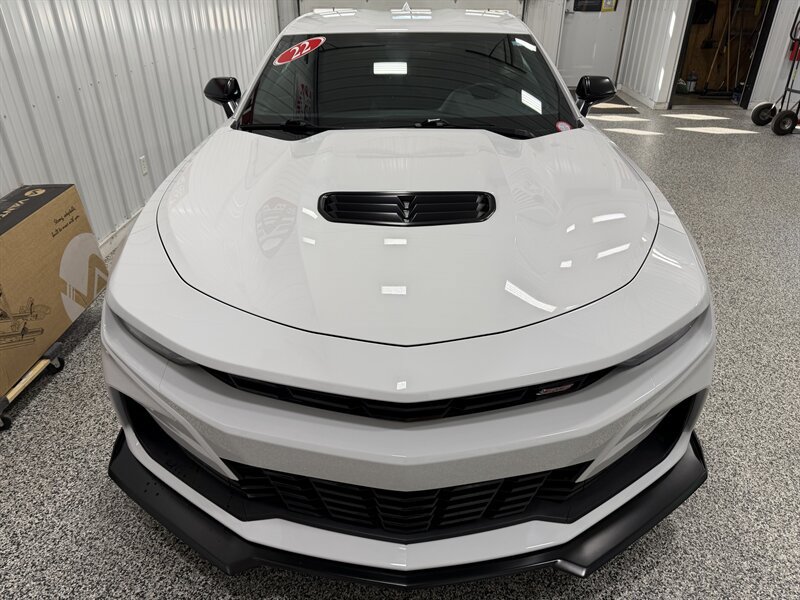 Used 2022 Chevrolet Camaro SS RWD image 16
