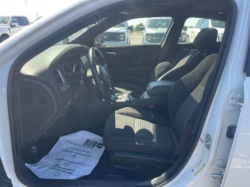 Used 2023 Dodge Charger SXT w/ Blacktop Package AWD/4WD image 10