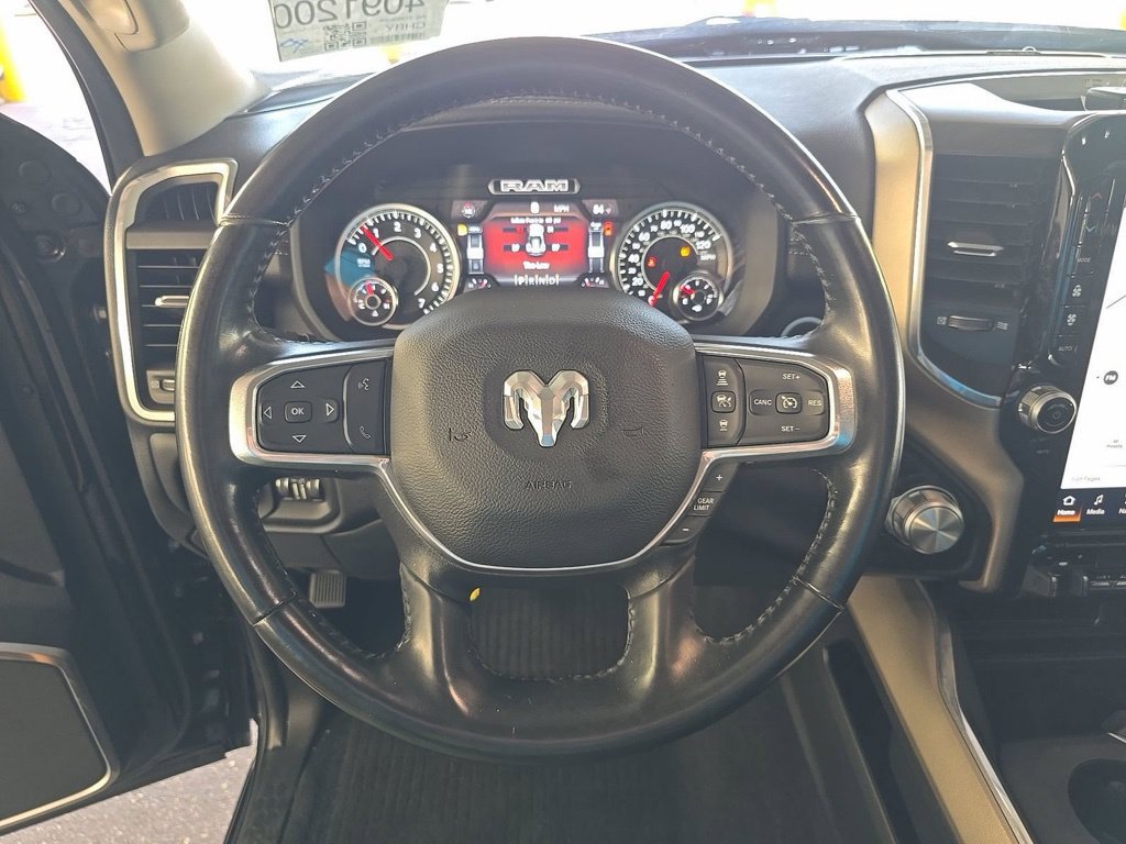 Used 2023 RAM 2500 Laramie AWD/4WD image 3