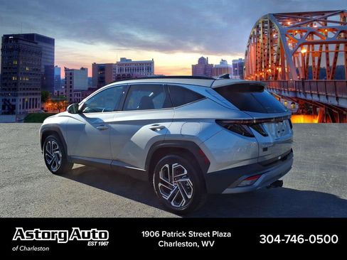 Used 2025 Hyundai Tucson Limited image 5