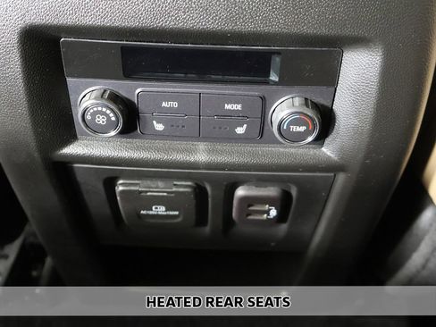 Used 2023 Chevrolet Traverse Premier AWD/4WD image 11