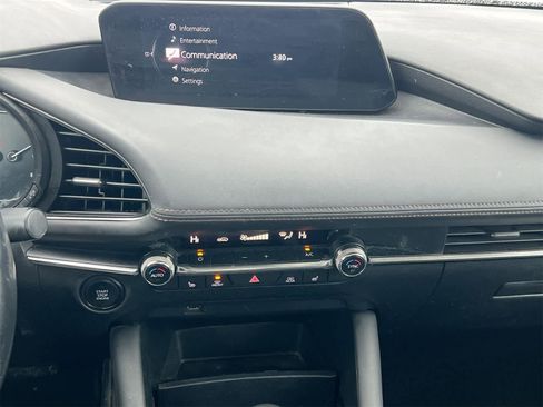 Used 2019 MAZDA MAZDA3 Sedan w/ Premium Package image 27