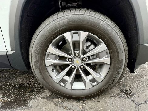 New 2026 Chevrolet Equinox LT image 19