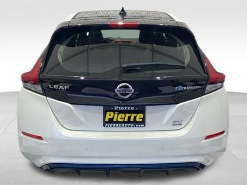 Used 2022 Nissan Leaf SV Plus image 3