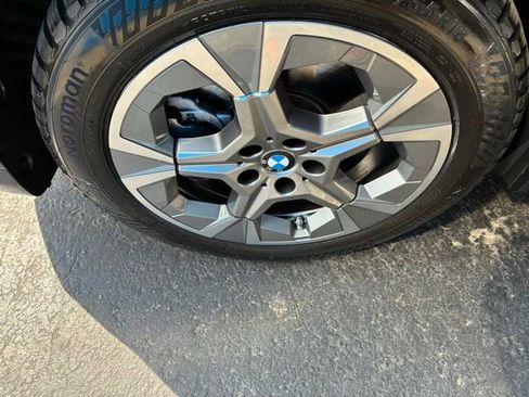 Used 2024 BMW X1 xDrive28i image 11