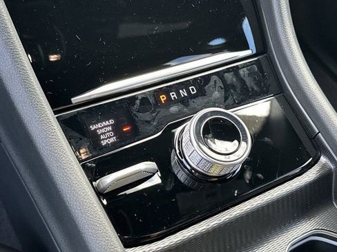 New 2025 Jeep Grand Cherokee L Limited w/ Black Appearance Package image 27