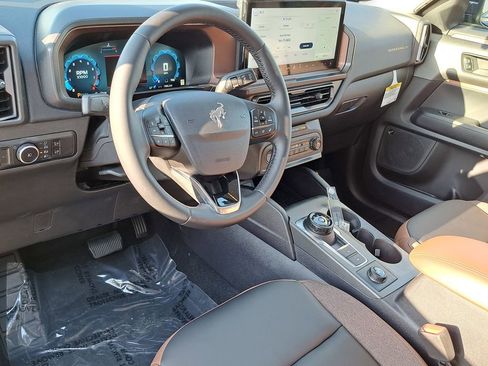 New 2025 Ford Bronco Sport Outer Banks w/ Outer Banks Tech Package+ image 7