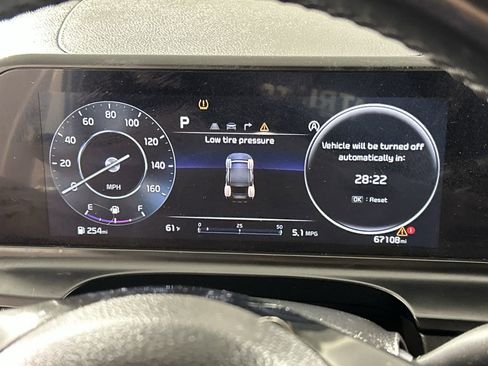 Used 2024 Kia Seltos EX image 15