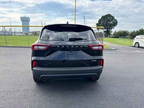 Used 2025 Ford Escape ST-Line AWD/4WD image 3
