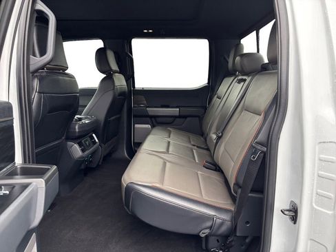 Used 2024 Ford F150 Lariat image 21