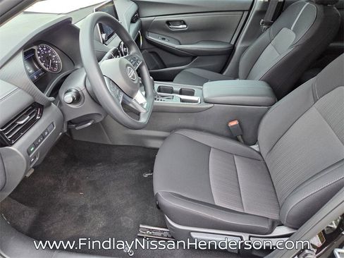 New 2025 Nissan Sentra SV image 6