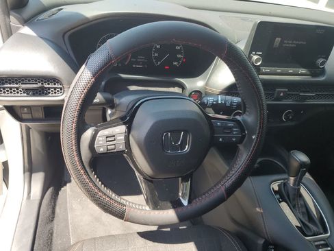 Used 2023 Honda HR-V Sport image 14