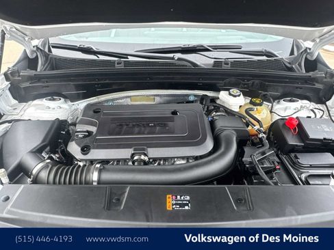 Used 2024 Buick Envision Sport Touring image 9