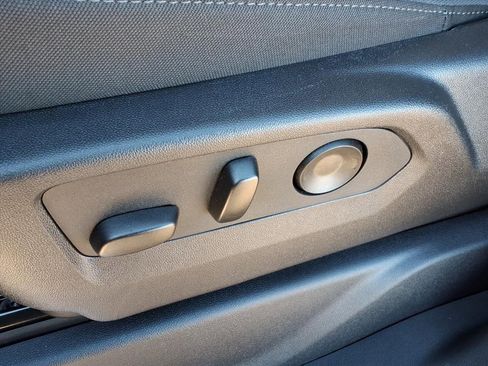 New 2026 Chevrolet Silverado 1500 RST image 18