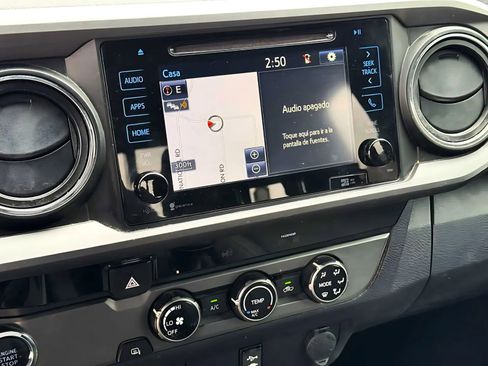 Used 2016 Toyota Tacoma TRD Sport w/ Towing Package image 18