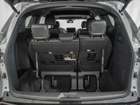 Used 2026 Toyota Sienna XSE AWD/4WD image 10