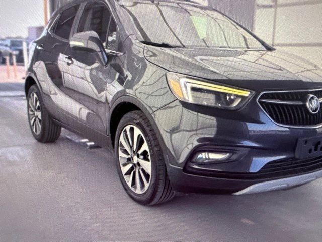 Used 2018 Buick Encore Essence FWD image 16