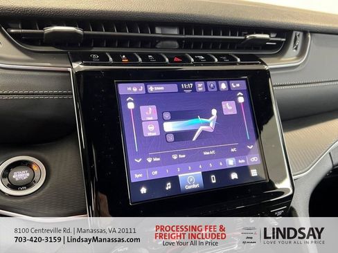 New 2025 Jeep Grand Cherokee Altitude AWD/4WD image 41