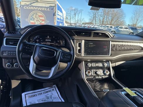 Used 2023 GMC Yukon Denali image 23
