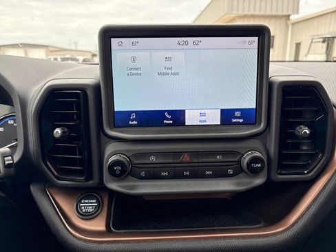Certified 2024 Ford Bronco Sport Badlands w/ Premium Package AWD/4WD image 18