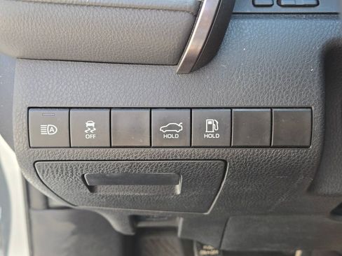Used 2024 Toyota Camry SE FWD image 29