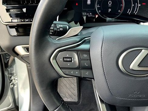 Used 2024 Lexus RX 350 FWD w/ Technology Package image 32