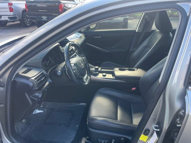 Used 2018 Lexus IS 300 w/ Accessory Package 2 RWD image 15