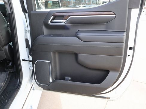 Certified 2022 GMC Sierra 1500 SLT image 14